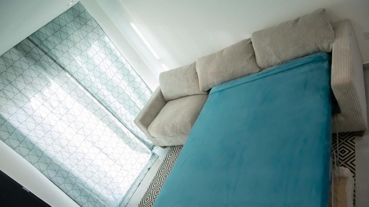 Studio Meuble Avec Terrasse Поррт-дьо-Бук Екстериор снимка